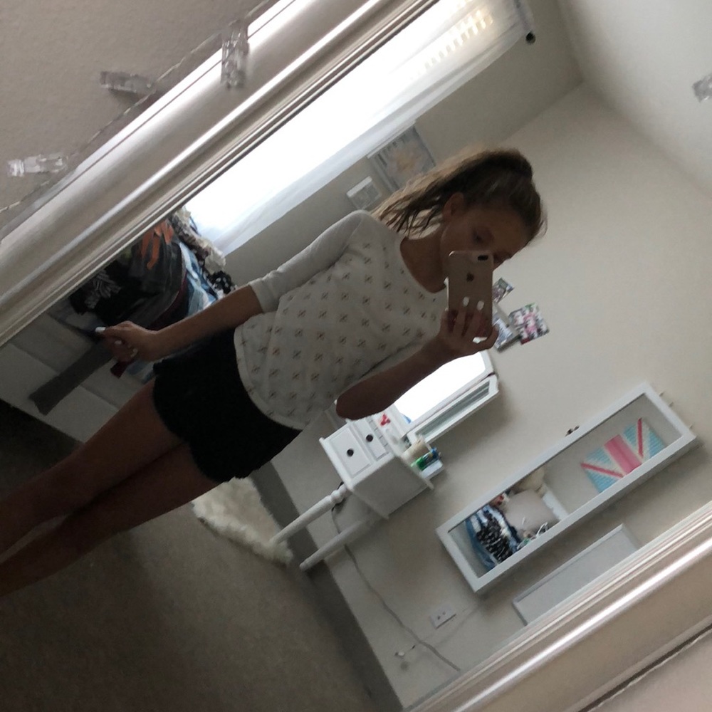 White Long t shirt with pink and gold snowflakes